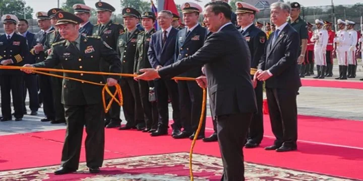CAMBODIA'S NAVAL BASE RENOVATED BY CHINA