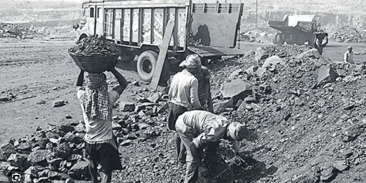 DISTRICT MINERAL FOUNDATION