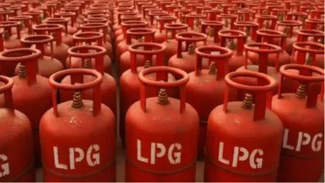 GOVT. PRIORITISES NATURAL GAS SUPPLY AMIDST LNG DISRUPTION explained for UPSC